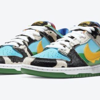 Tenis nike azul, blanco, negro y amarillo