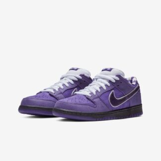 Tenis Nike violeta, blanco y negro